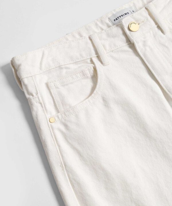 Jean Mom con Bordados Calados para Mujer image number null