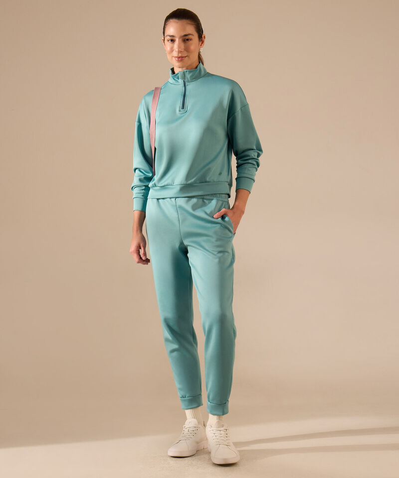 Buzo Unicolor Cuello Alto 