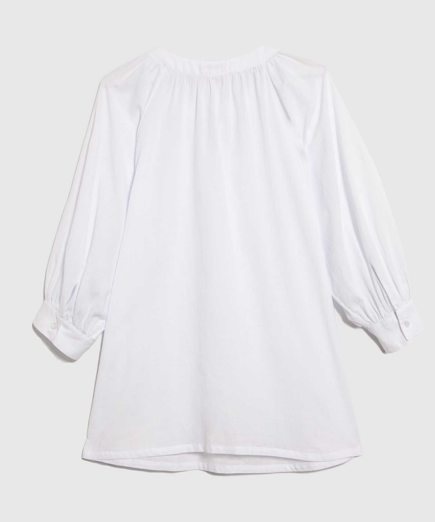 Blusa con Bordado