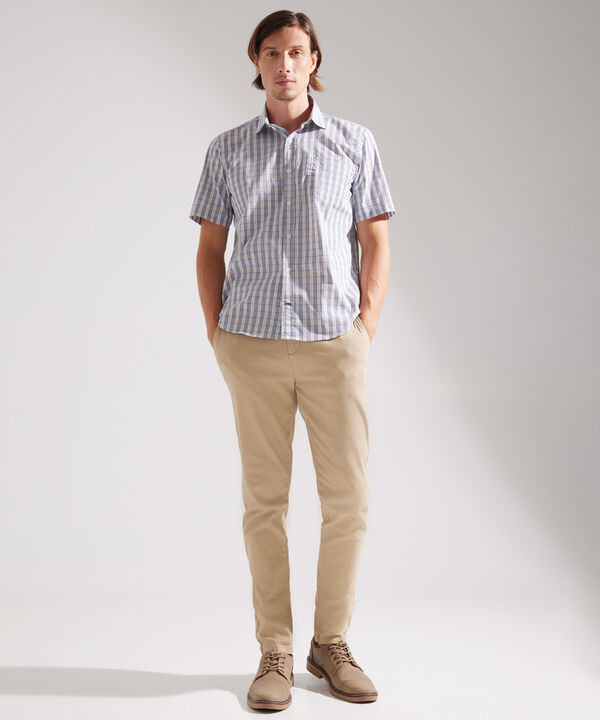 Camisa Manga Corta Preteñida, Cuello Formal