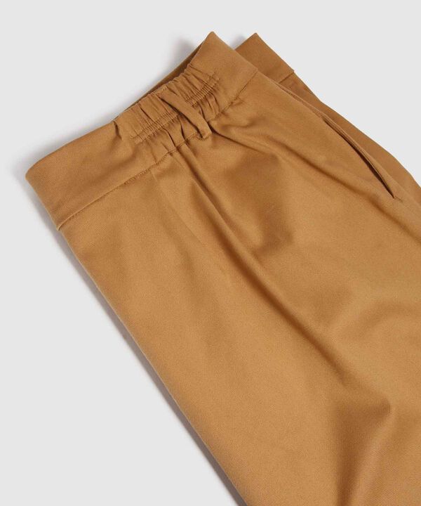 Bermuda Para Mujer Curvy Unicolor image number null