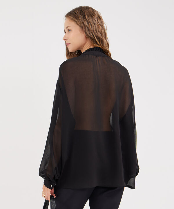 Blusa Con Volantes En Mangas Y Escote Unicolor