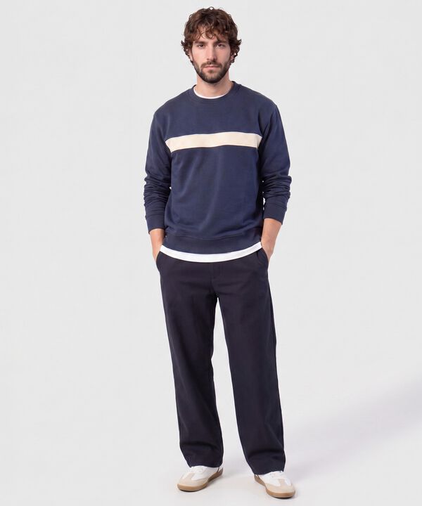 Buzo Con Franja En Contraste Para Hombre