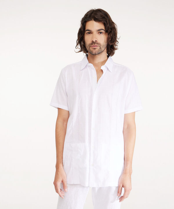 Camisa Guayabera Corta Con Bolsillo image number null