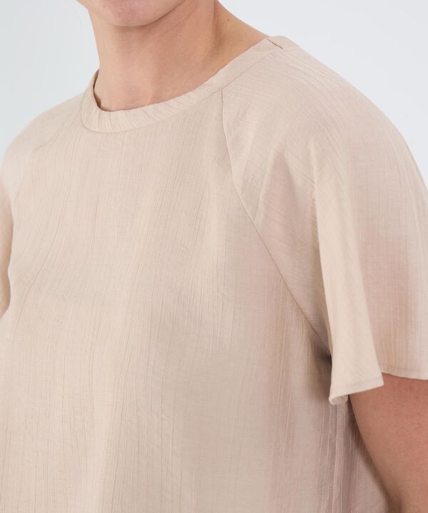 Blusa Manga Corta Texturizada image number null