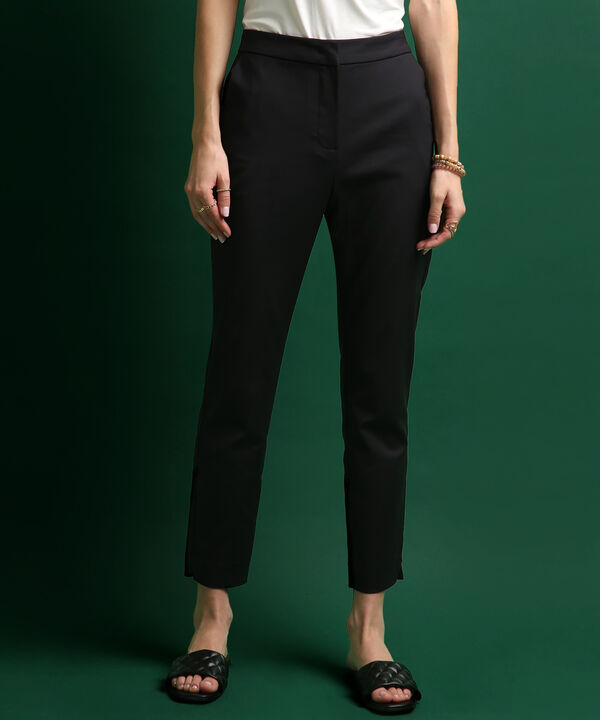 Pantalón Clásico Unicolor image number null