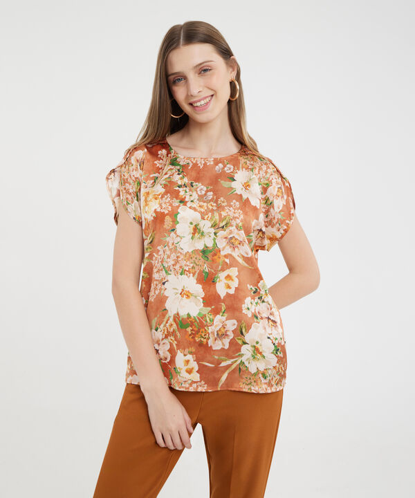 Blusa Manga Corta Tipo Petalo Estampada