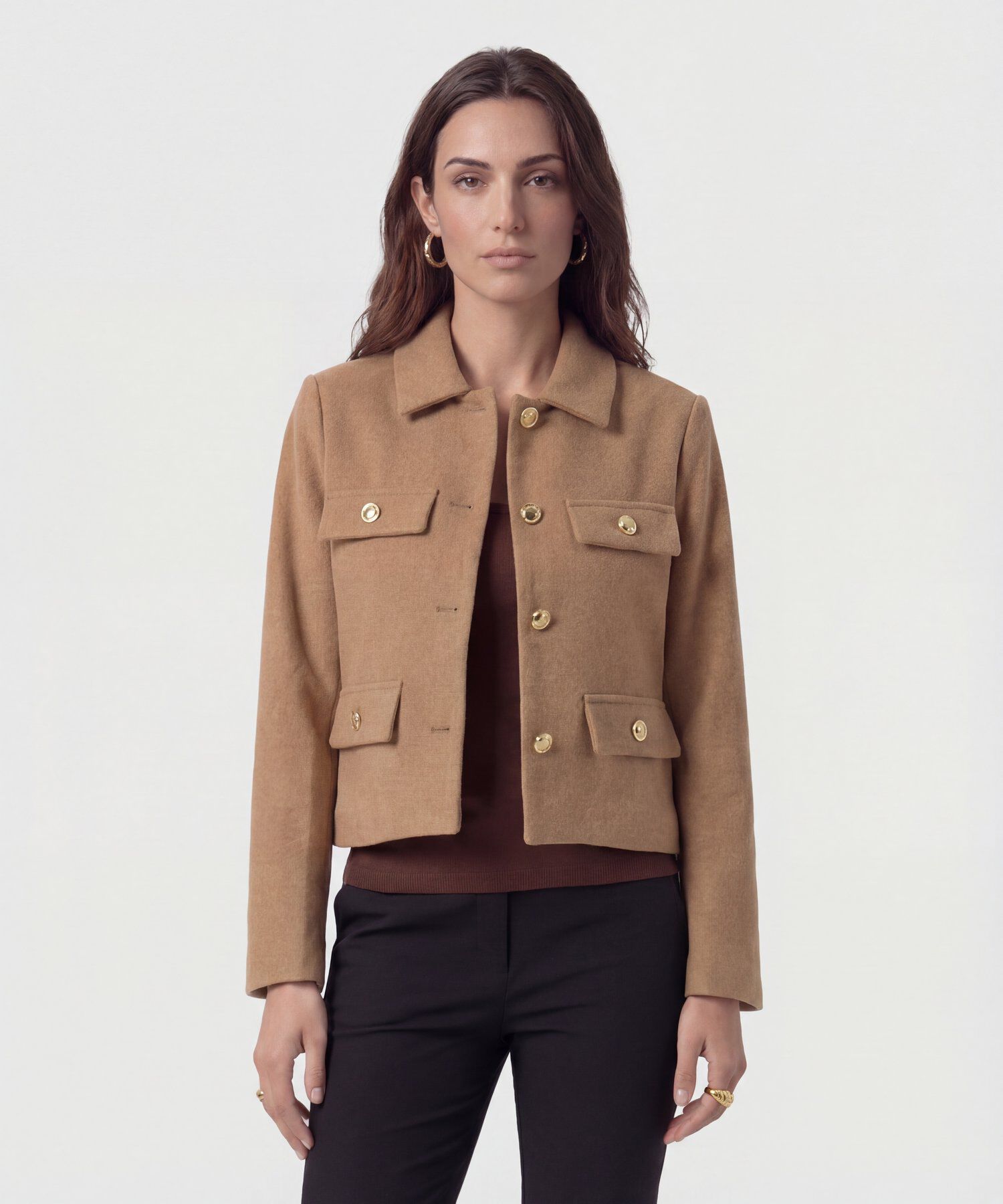 Chaqueta Corta Con Botones Dorados Para Mujer