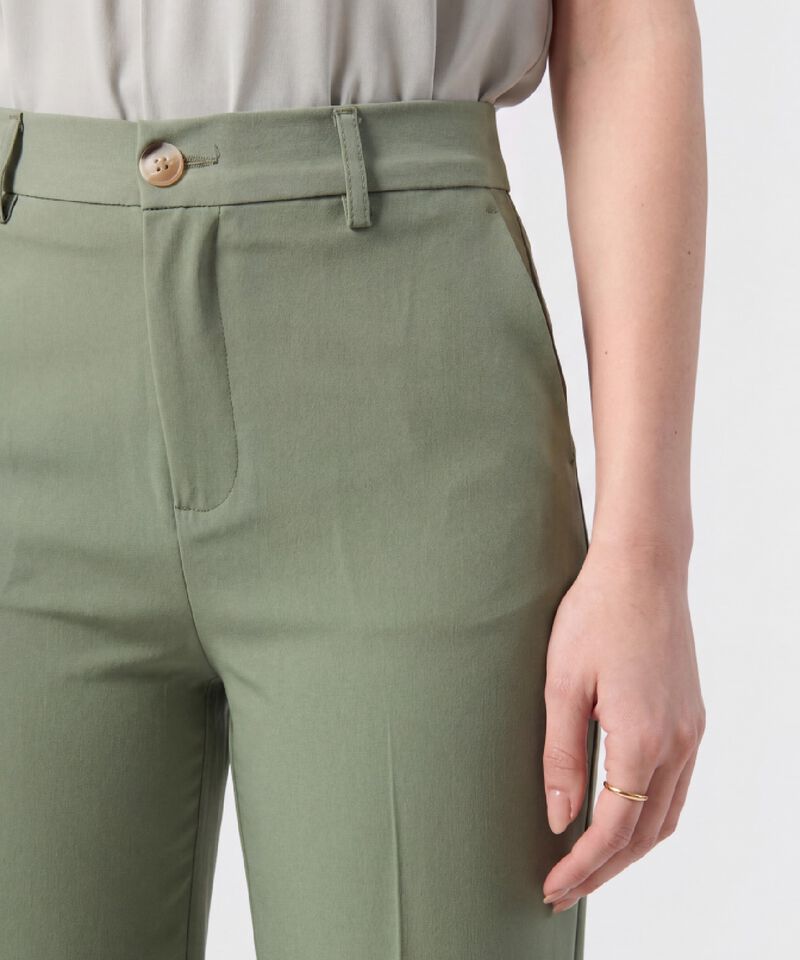 Pantal&oacute;n Recto con L&iacute;nea de Quiebre Para Mujer