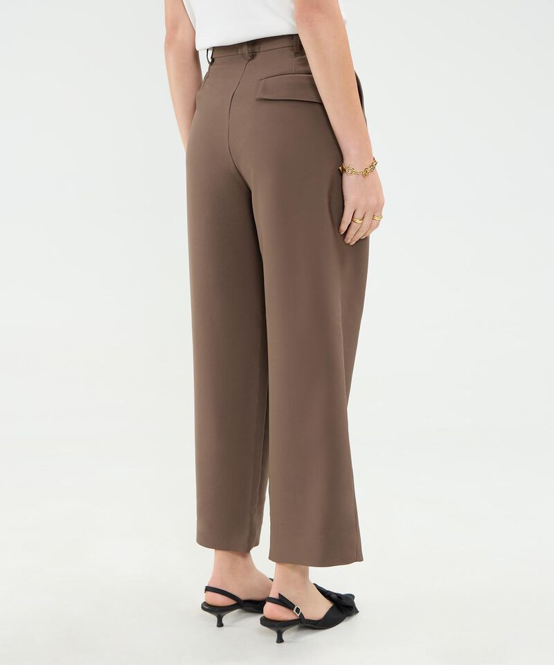 Pantalon Corto Con Prenses