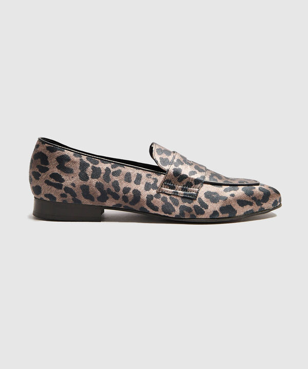 Mocasines image number null