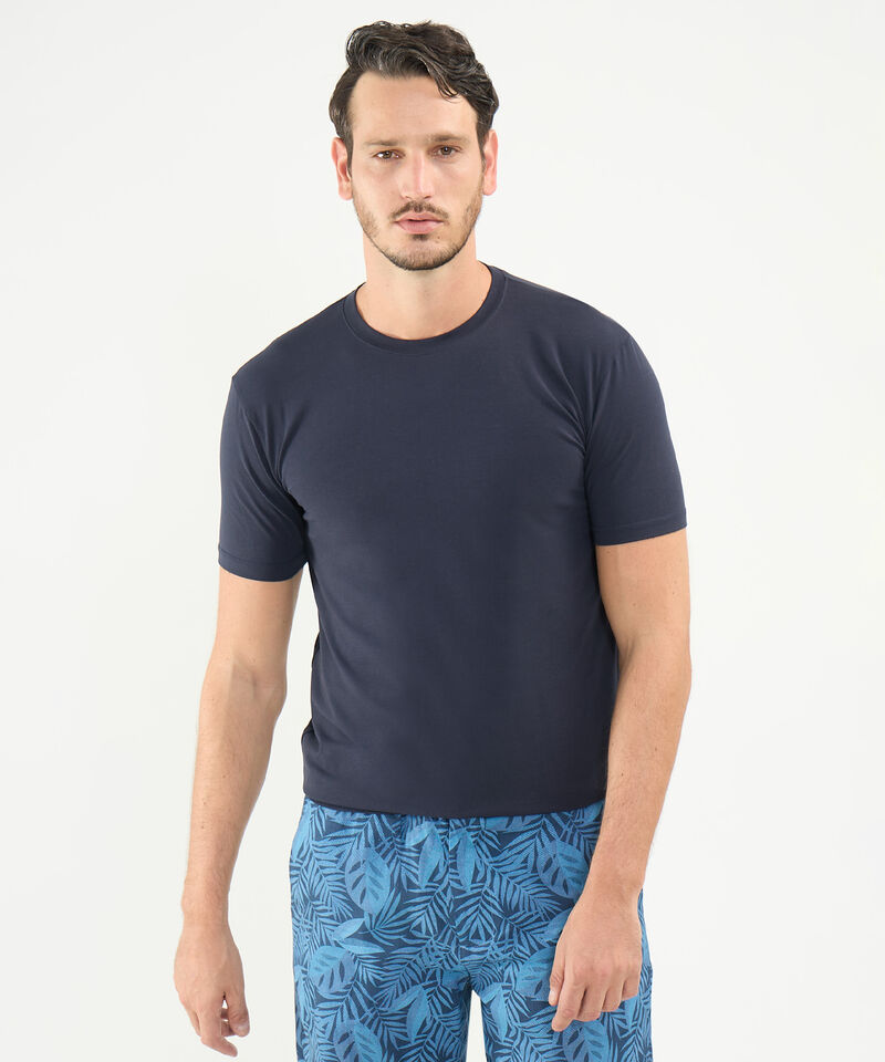 Camiseta Slim Cuello Redodno Manga Corta