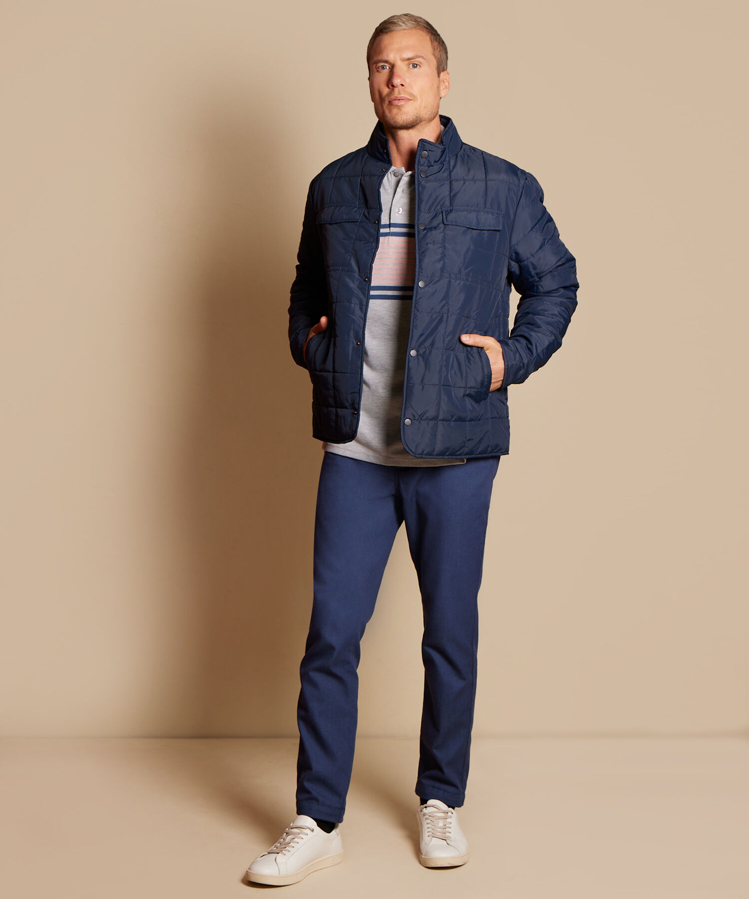 Polo Preteñida, Cuello Y Puños Tejidos Unicolor, Sin Bolsillo Y Silueta Regular Fit