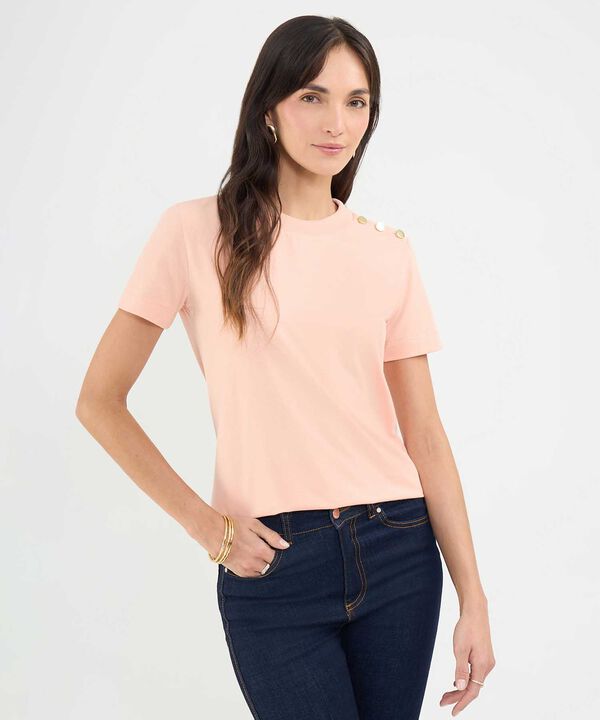 Camiseta con Botones
