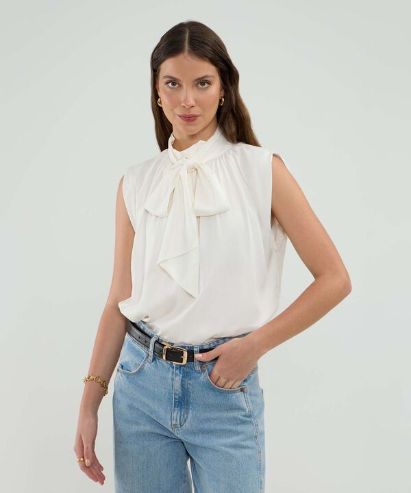 Blusa Manga Sisa Unicolor  Con Corbata image number null