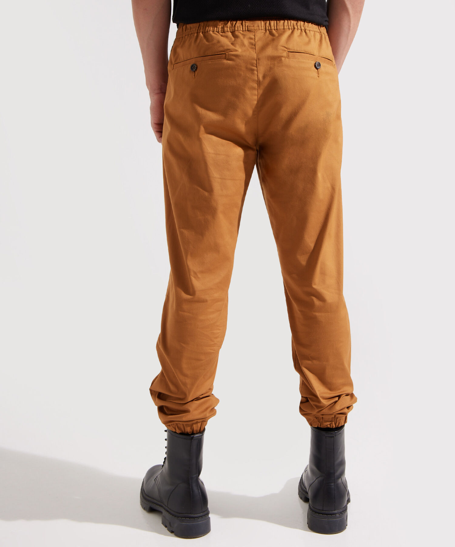 Pantalón Moda Tipo Jogger Unicolor, Cintura Elástica Con Cordón Ajustable Y Bolsillos De Parche, Silueta Regular Fit, Tribal  Tribal