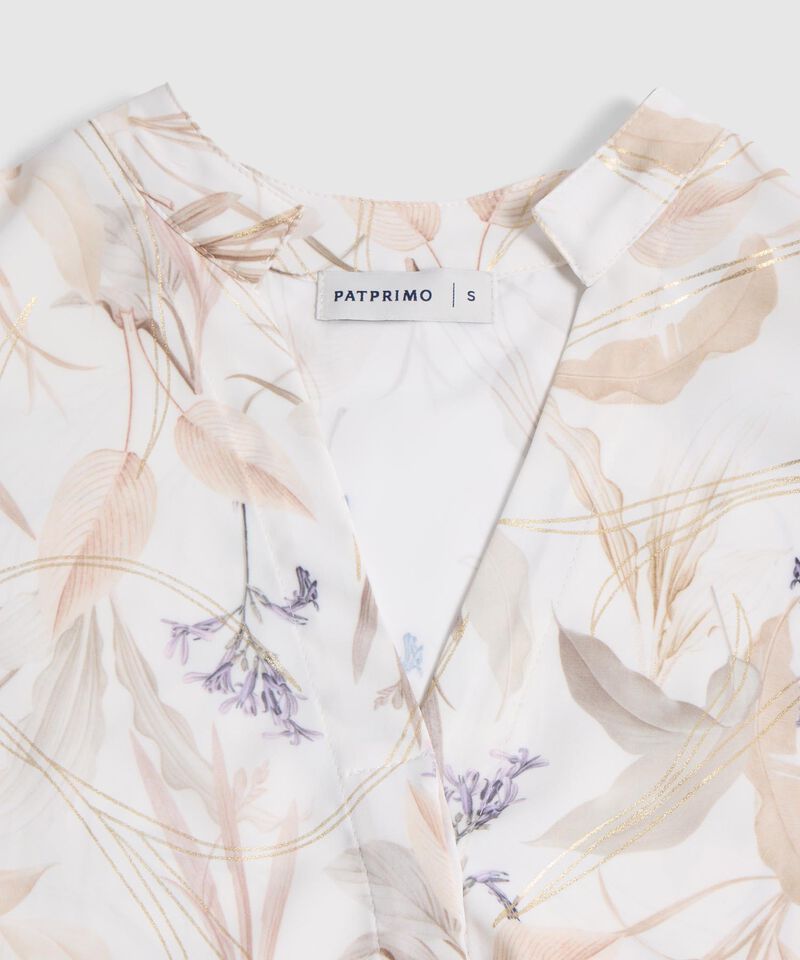 Blusa Sisa con Cuello Ner&uacute; para Mujer