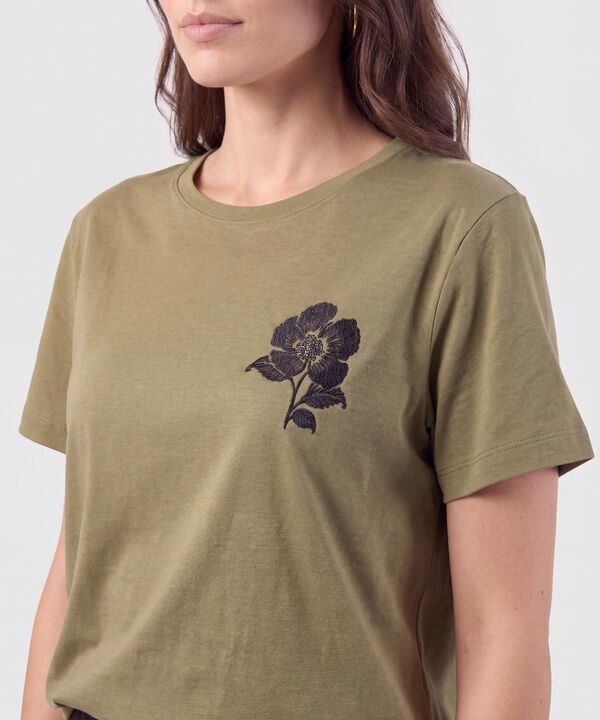 Camiseta con Bordado Floral para Mujer