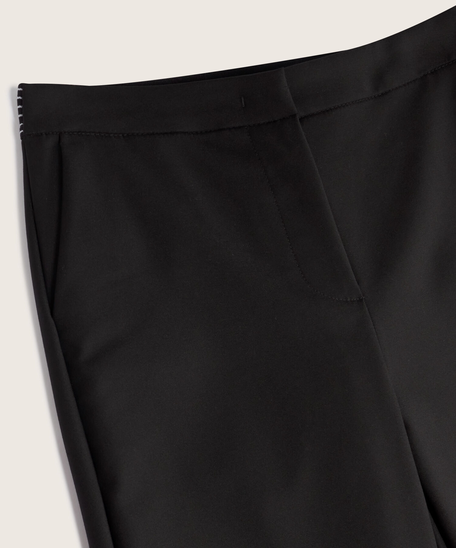 Pantal&oacute;n Unicolor Con El&aacute;stico