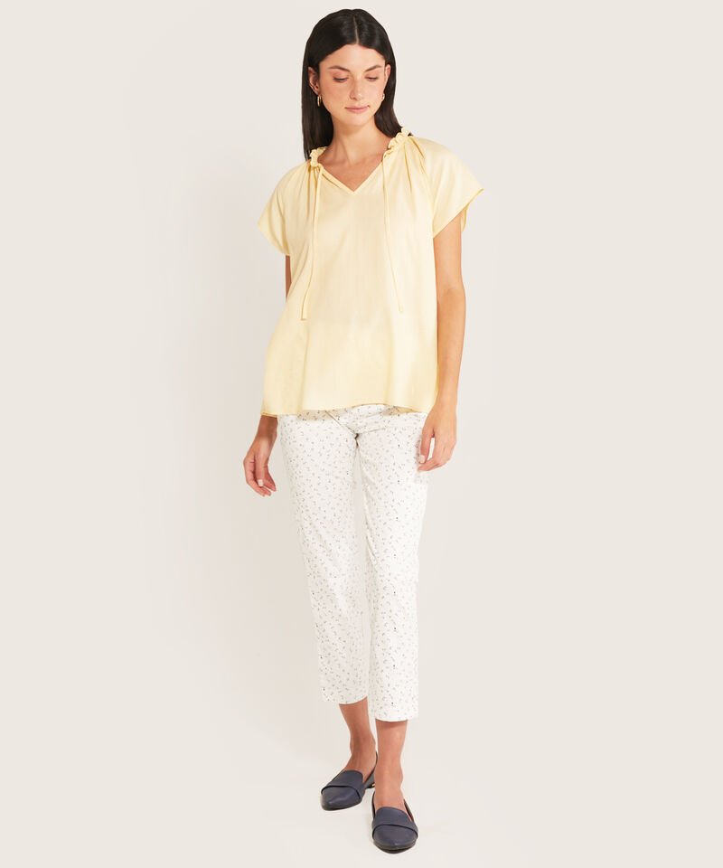 Blusa Manga Corta Con Ruche En Cuello