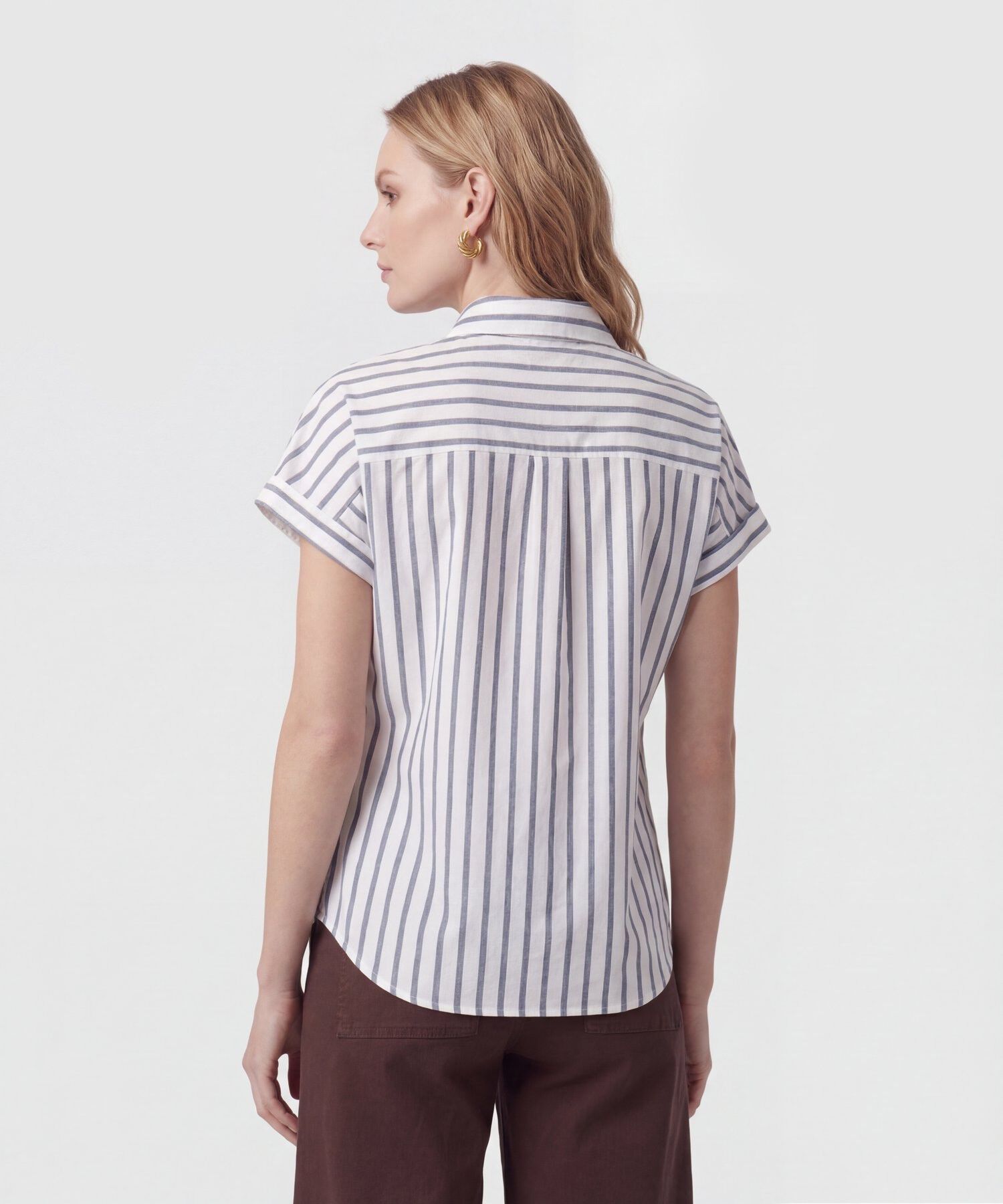 Camisa Manga Corta Con Doblez Para Mujer