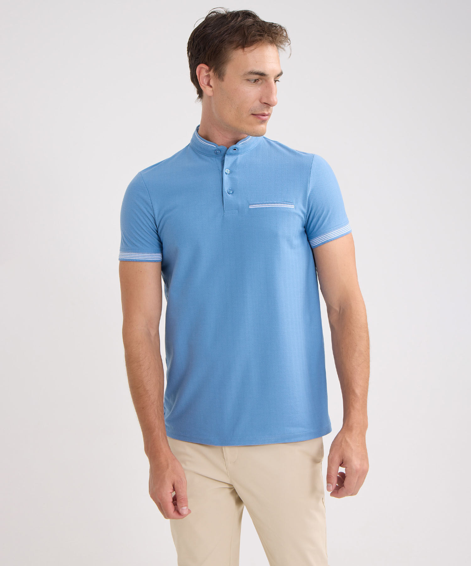 Polo Cuello Mao Unicolor Con Bolsillo Ribete