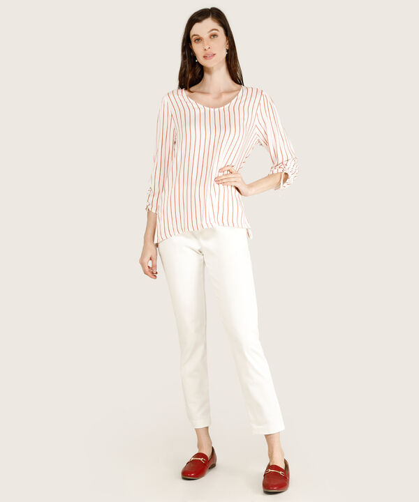 Blusa Manga 3/4 Con Detalle En Pu&ntilde;o