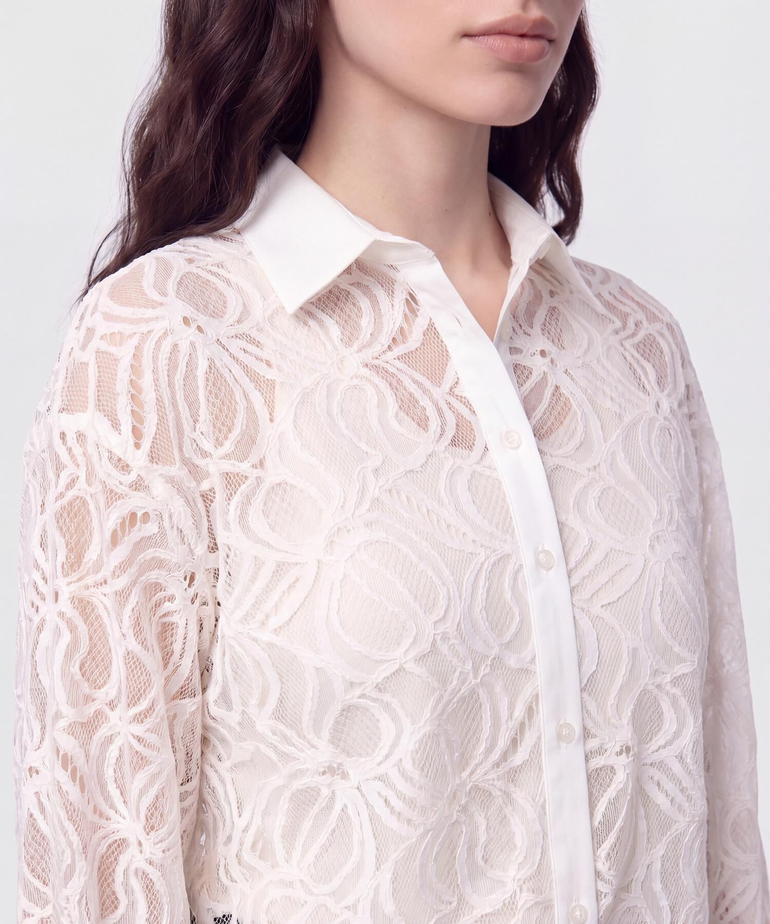 Camisa en Encaje con Transparencia Para Mujer