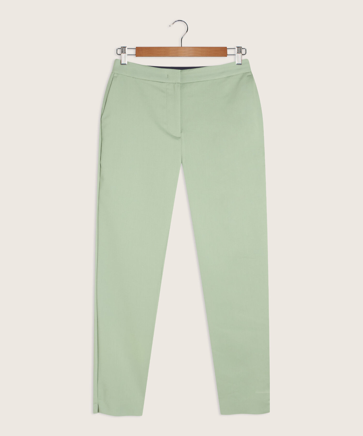 Pantalón Unicolor Con Elástico