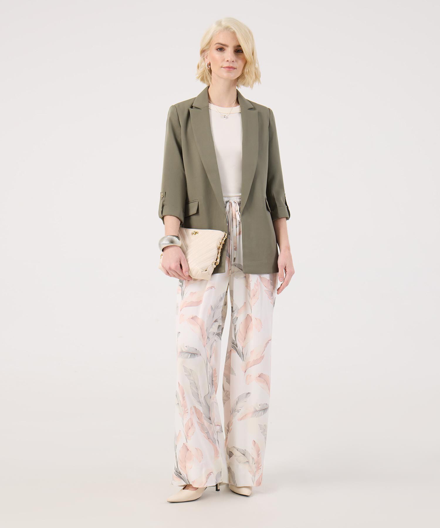 Blazer Unicolor Con Charreteras