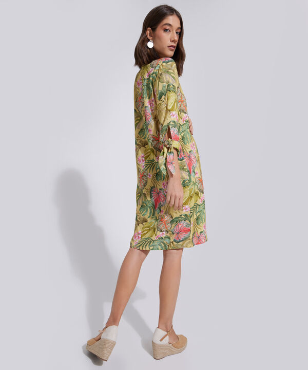 Vestido Estampado Manga 3/4 Con Anudado