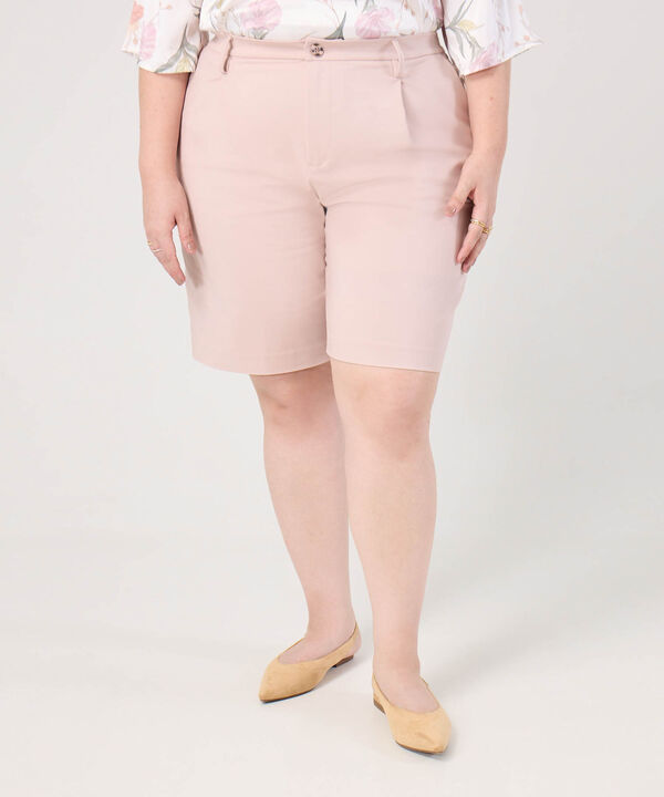 Bermuda Sastrera Con Pinzas Para Mujer Curvy image number null