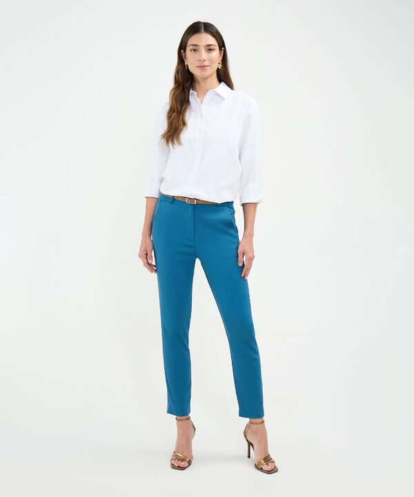 Pantalón Chino Básico image number null