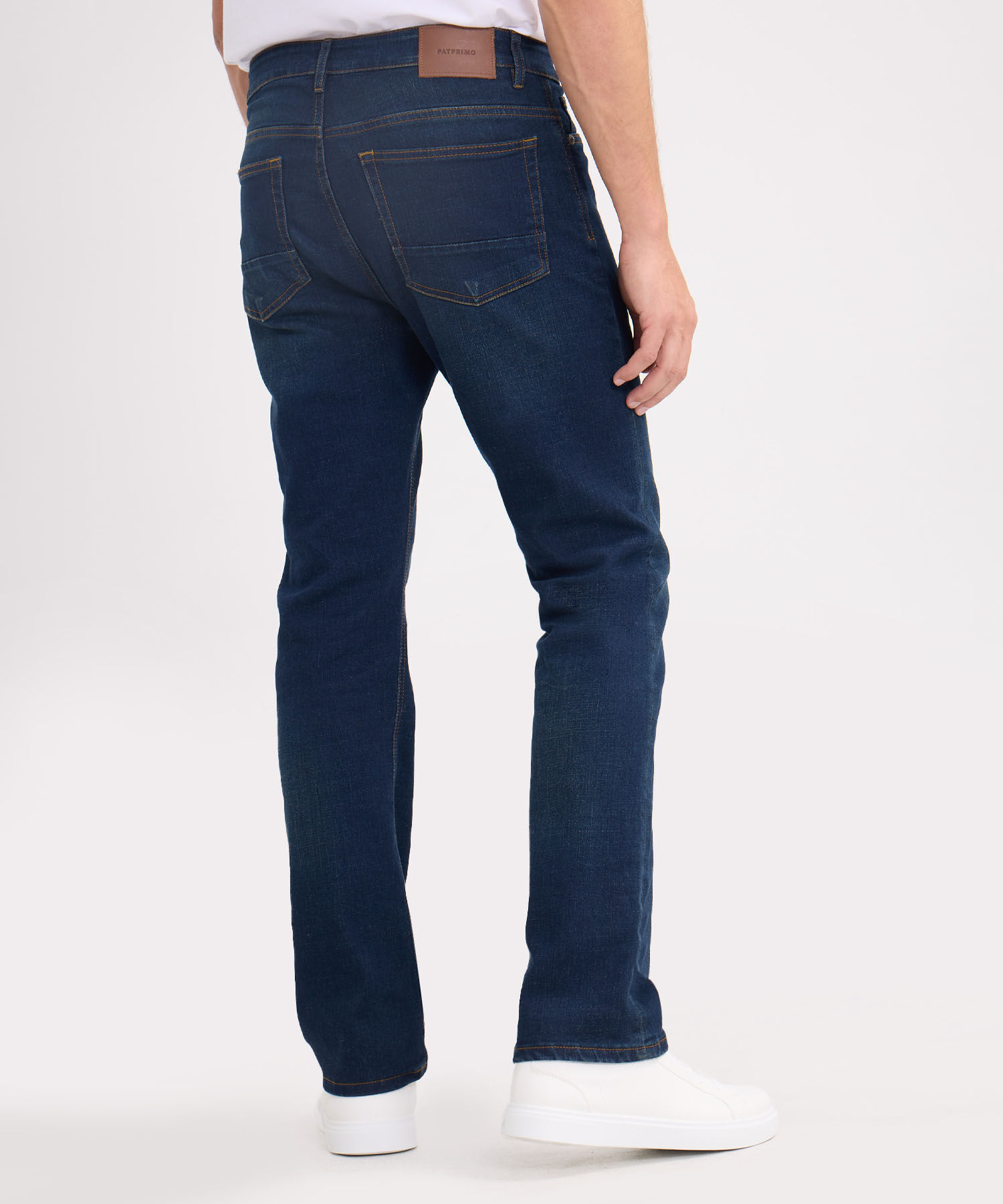 Jeans Regular Tono Oscuro