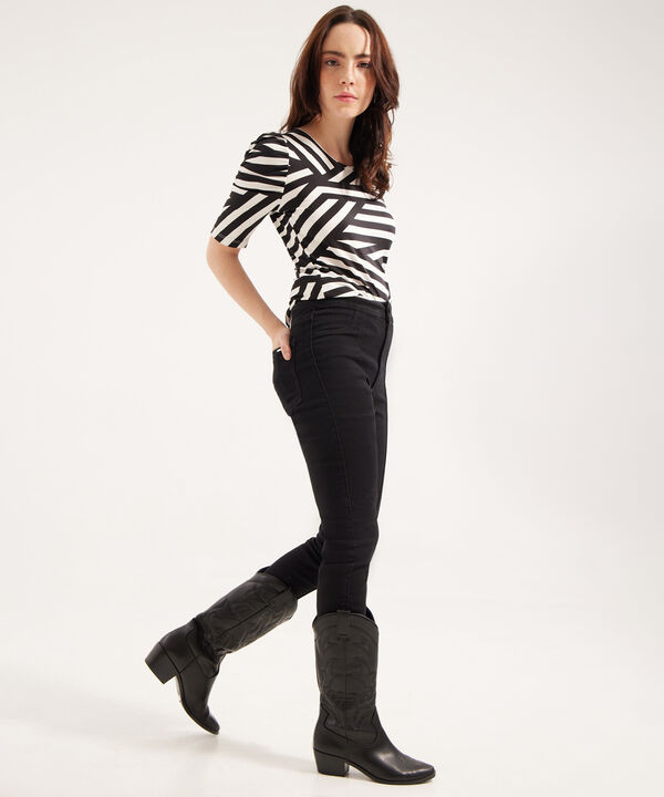 Jeggings Tiro Alto Tono Negro image number null