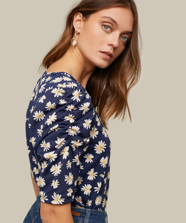 Camiseta Estampada con Ruche