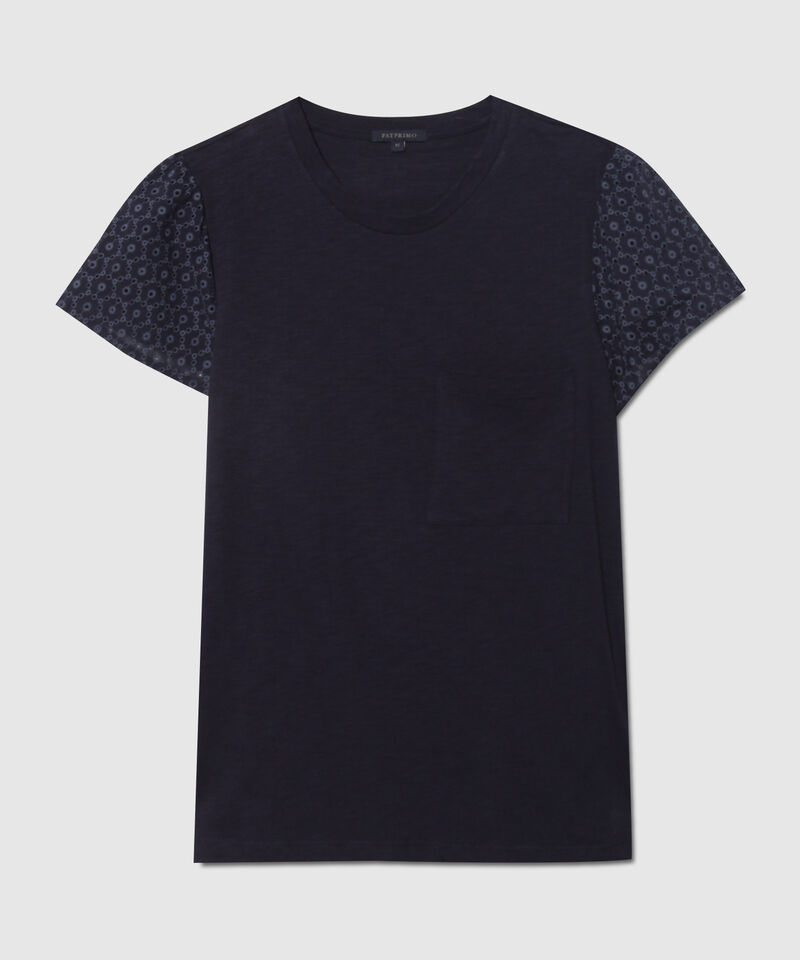 Camiseta Manga Corta en Ojalillo
