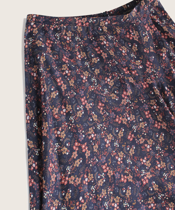 Falda Estampada Con Nesgas