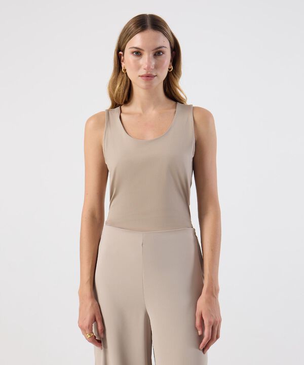 Camiseta B&aacute;sico Escote Redondo Para Mujer image number null