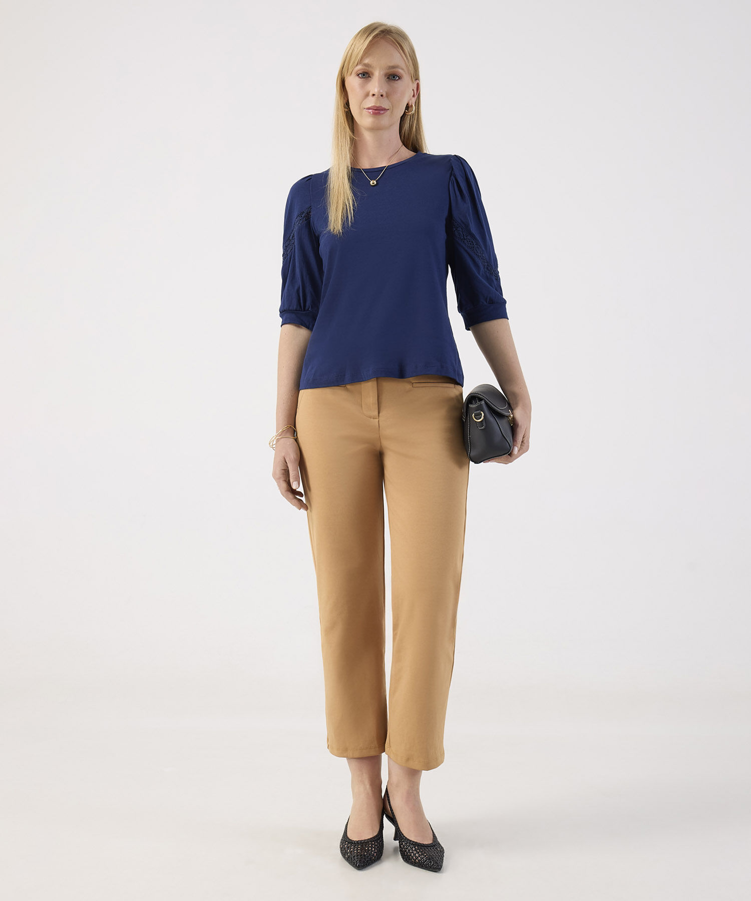 Blusa con Detalle Calado