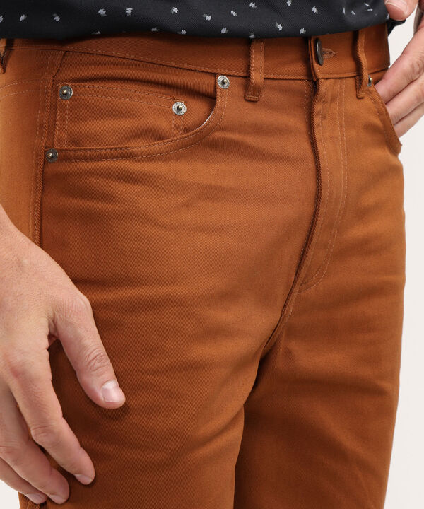 Pantalon Unicolor, 5 Bolsillos, Silueta Regular Fit image number null
