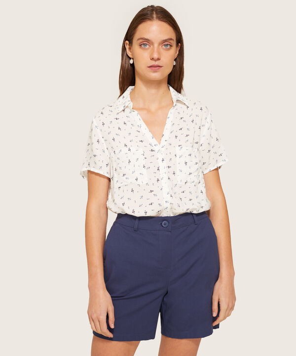 Bermuda Casual