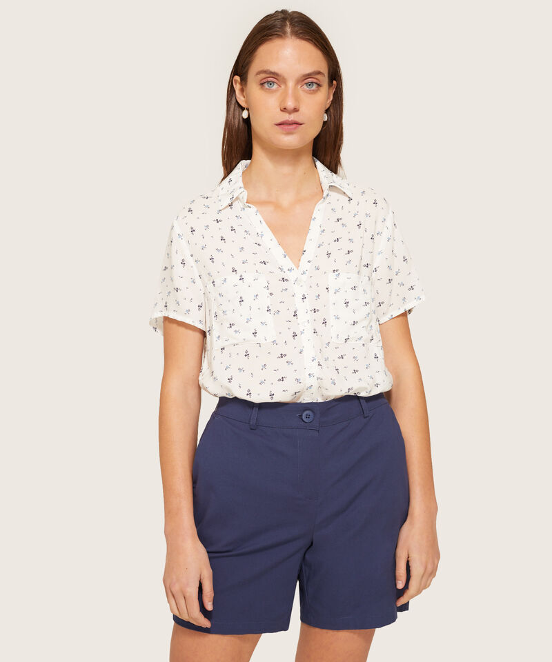 Bermuda Casual