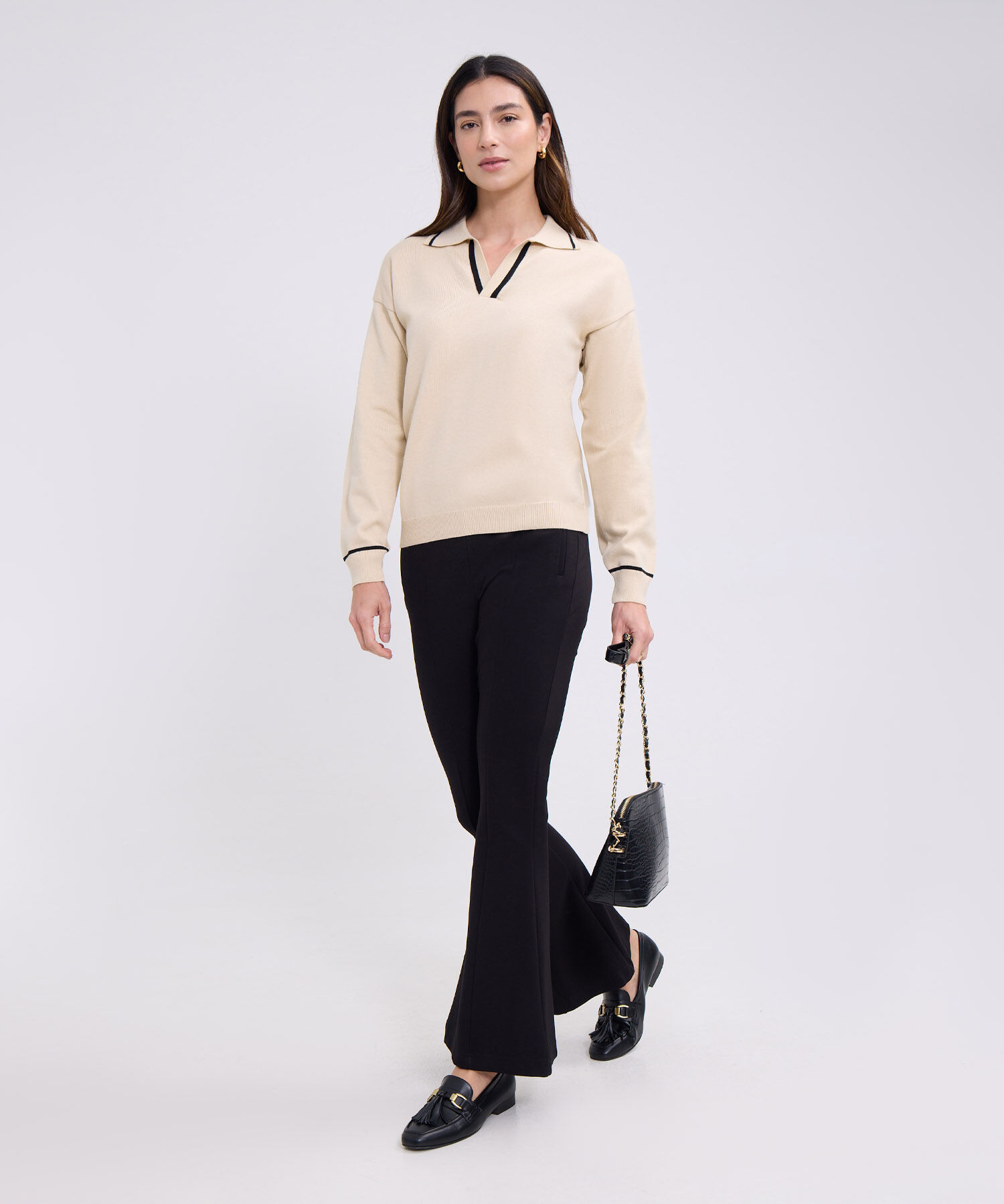 Saco tipo polo con línea contrastada en cuello y puños para mujer