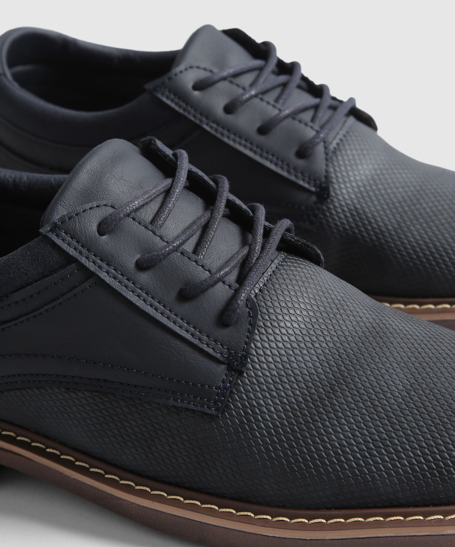Zapatos Oxford Texturizados