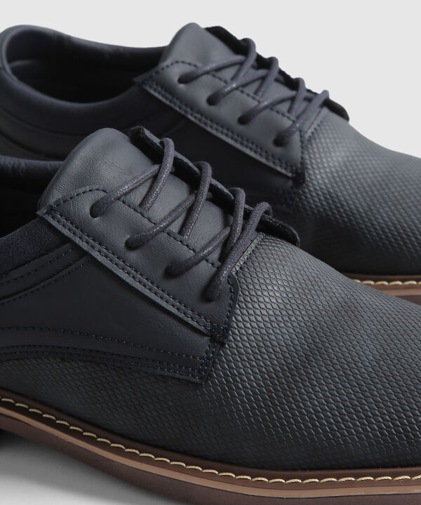 Zapatos Oxford Texturizados image number null