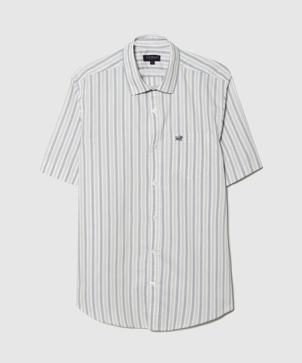 Camisa Preteñida Manga Corta Con Bolsillo Y Silueta Regular Fit