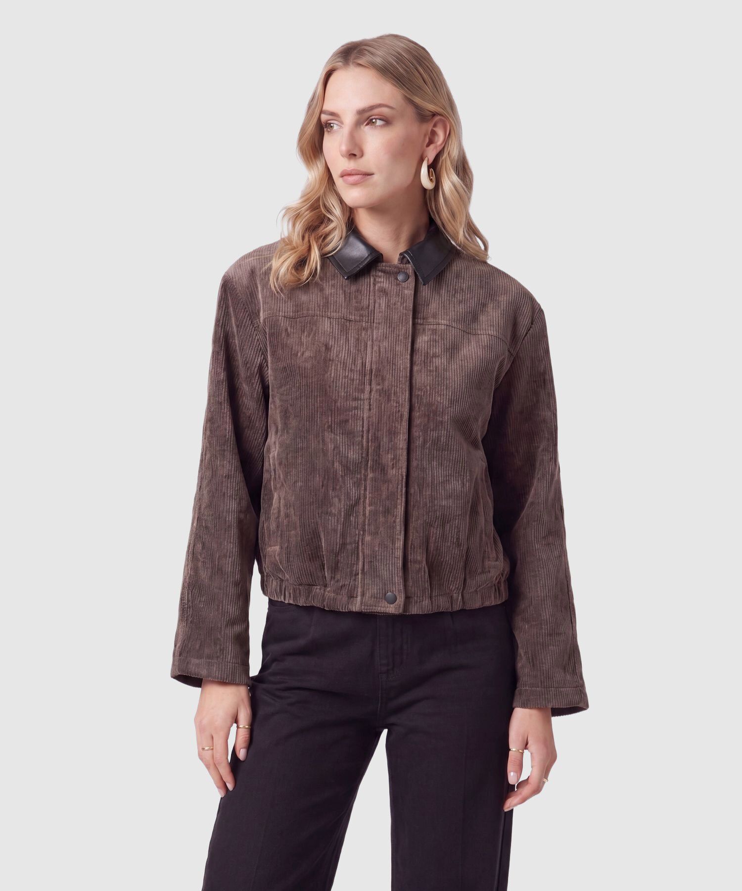 Chaqueta Mujer En Pana Con Cuello Contraste