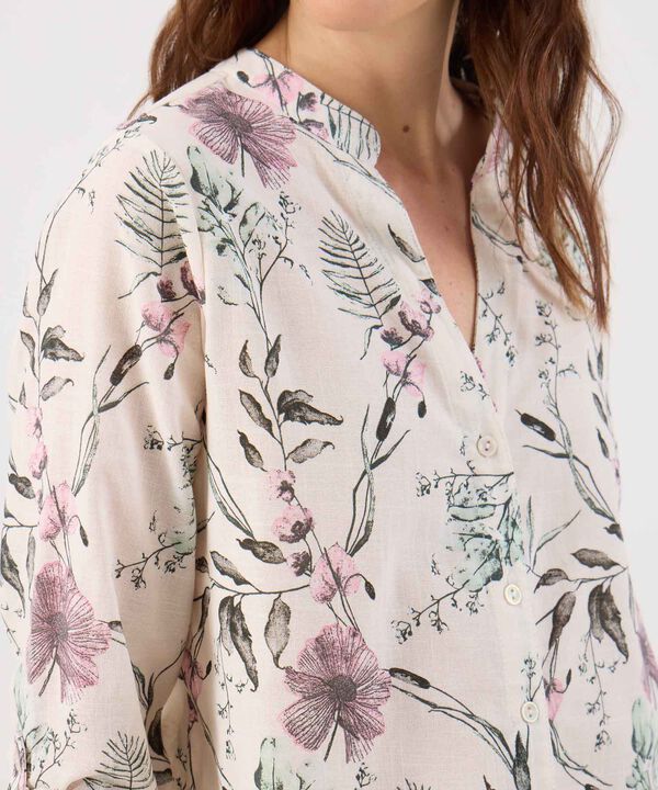 Blusa Manga Larga Estampada image number null