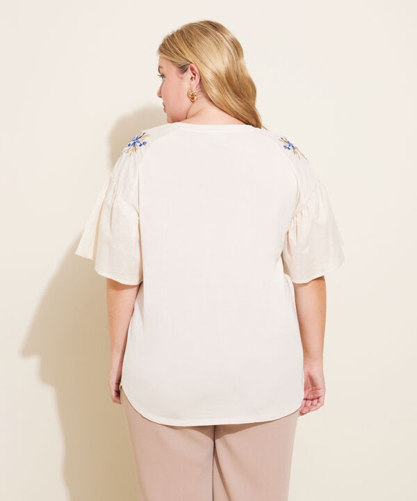 Camiseta Unicolor Cuello Redondo, Manga Corta Con Vuelo
